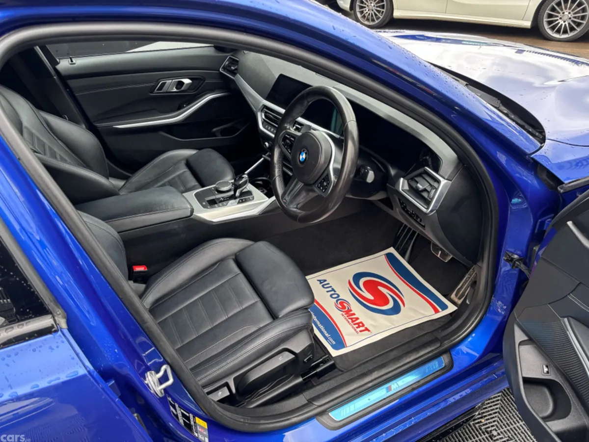 BMW 3-Series Saloon, Petrol Hybrid, 2020, Blue
