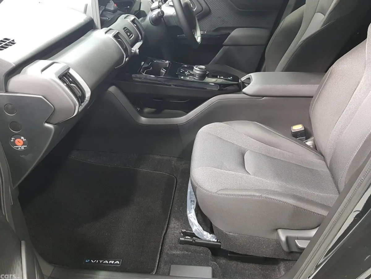 Suzuki Vitara MPV, Electric, 2026, Black