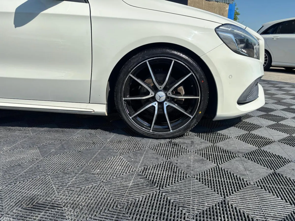 Mercedes-Benz A-Class Hatchback, Petrol, 2018, White