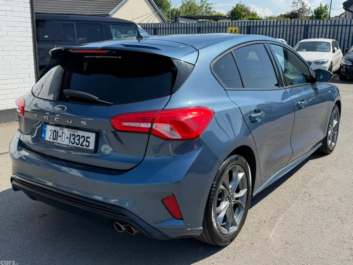 Ford Focus Hatchback, Diesel, 2020, Blue