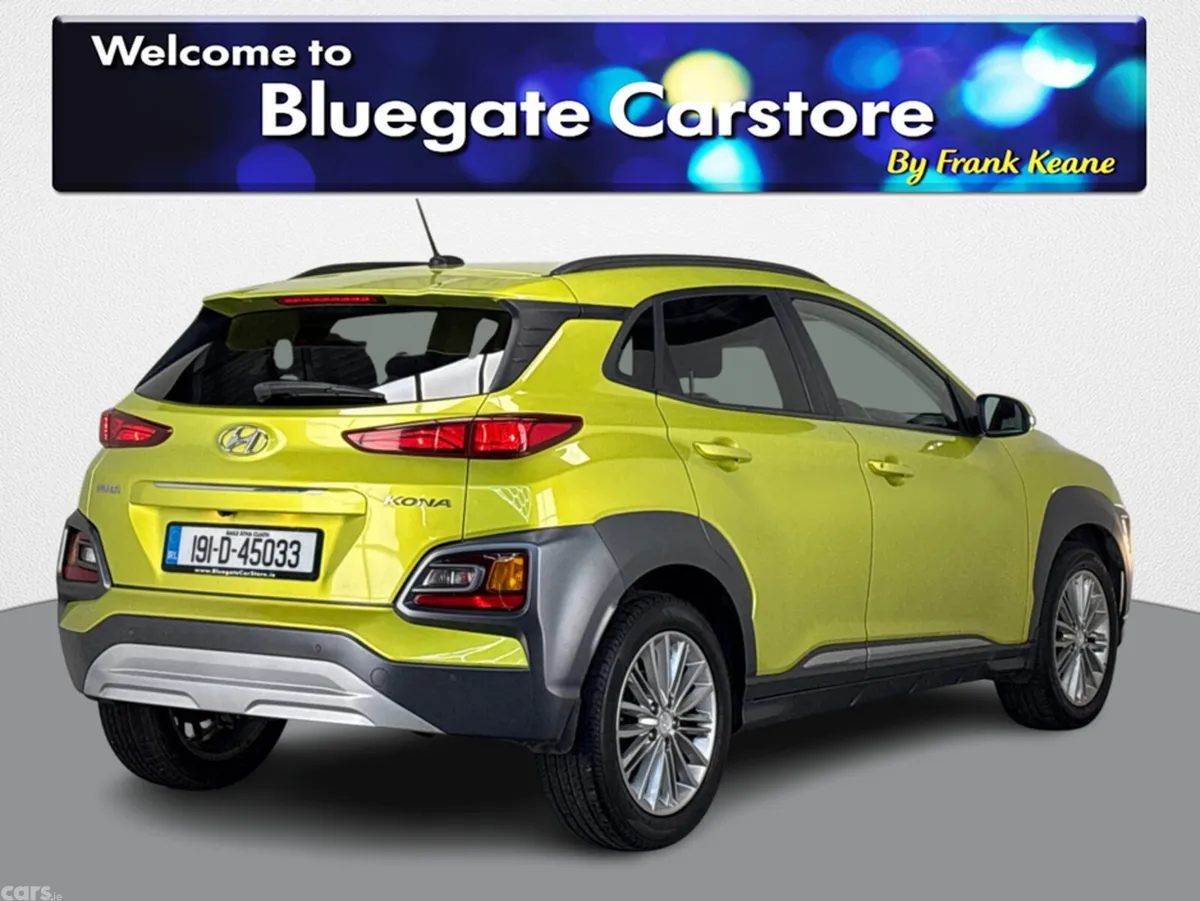 Hyundai KONA MPV, Petrol, 2019, Green