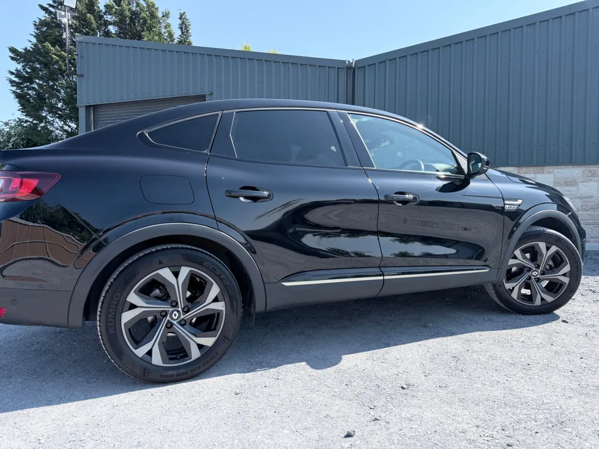 Renault Arkana Hatchback, Petrol, 2023, Black
