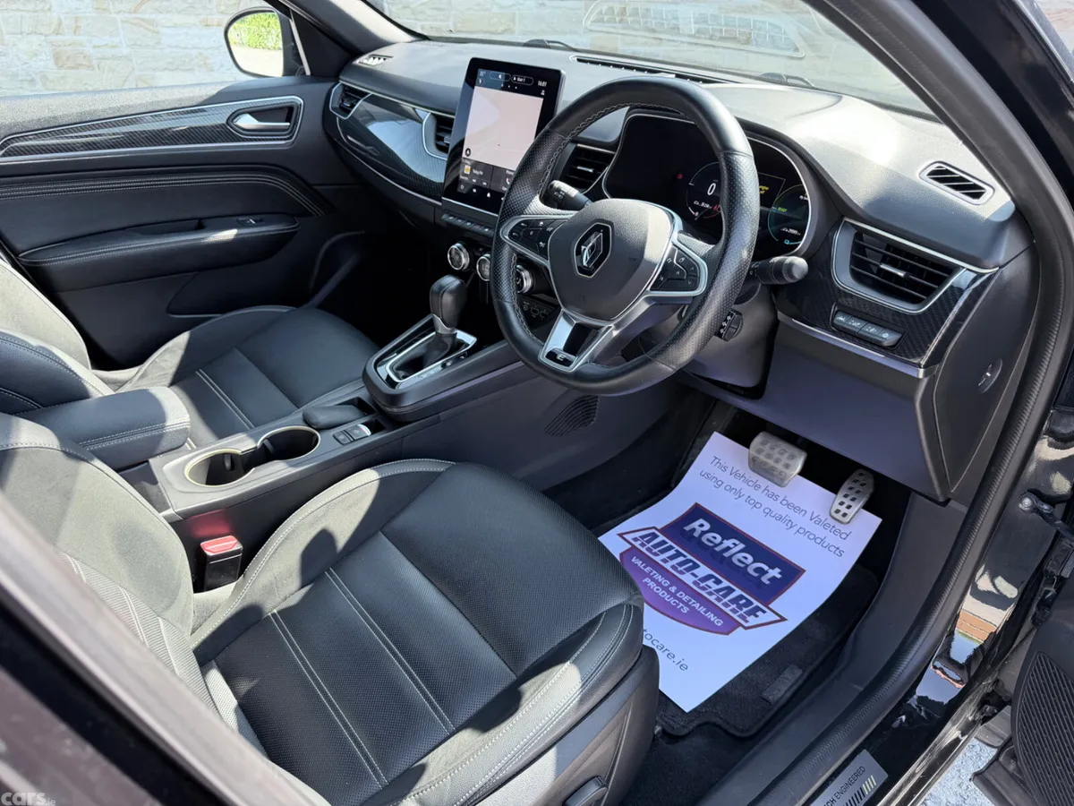Renault Arkana Hatchback, Petrol, 2023, Black