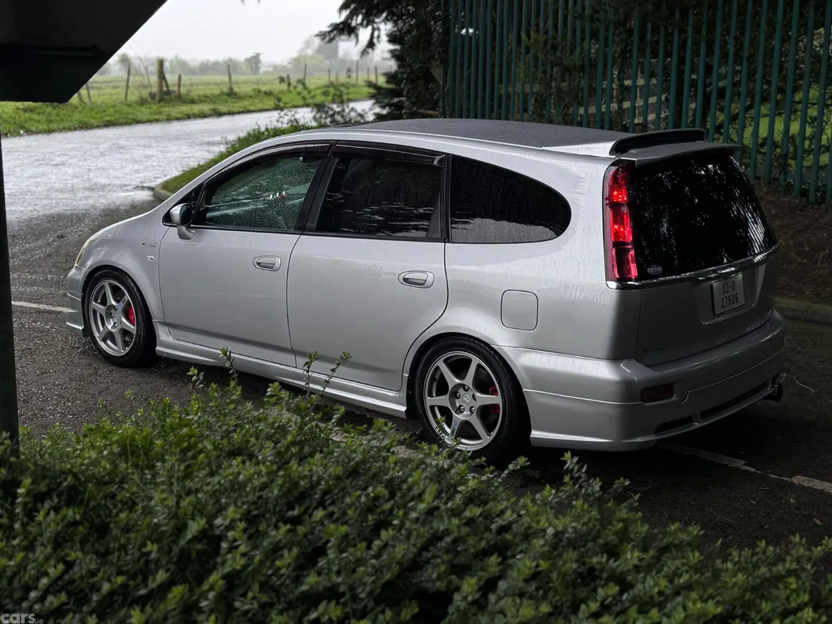 Honda Stream Estate, Petrol, 2002, Silver