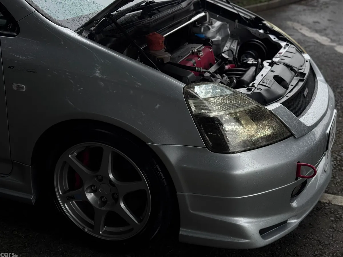 Honda Stream Estate, Petrol, 2002, Silver