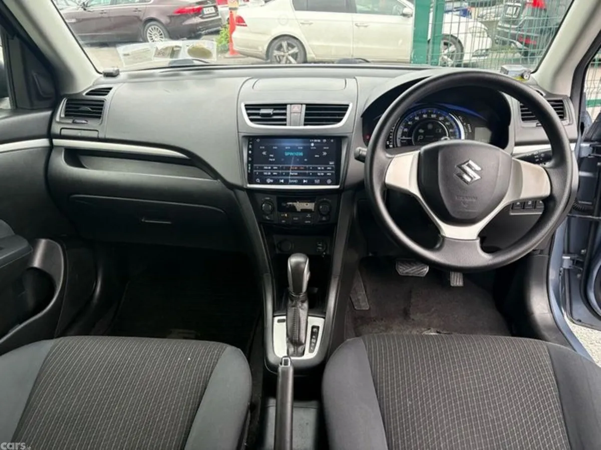 Suzuki Swift Hatchback, Petrol, 2014, Blue