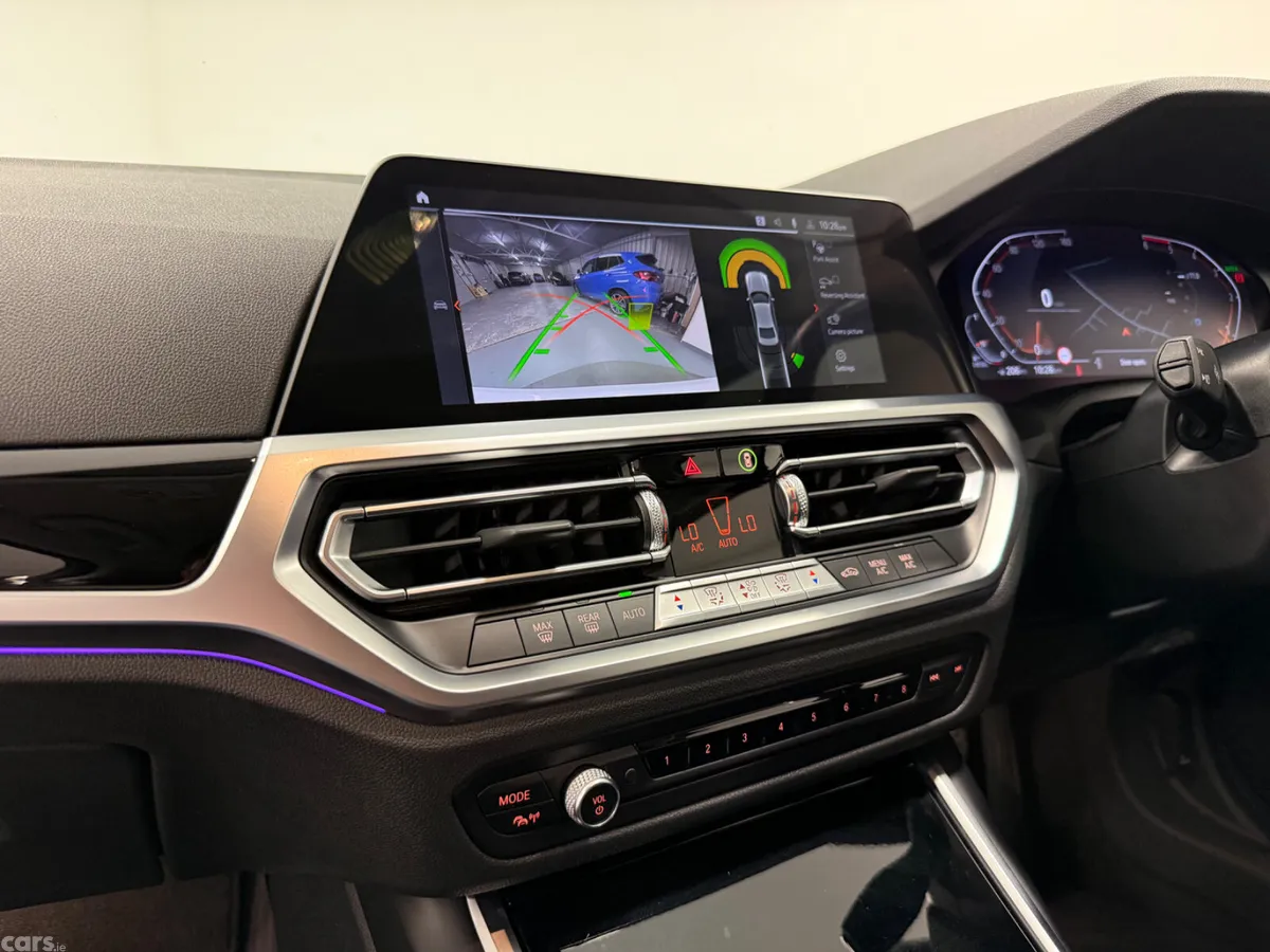 BMW 3-Series Saloon, Diesel, 2022, White