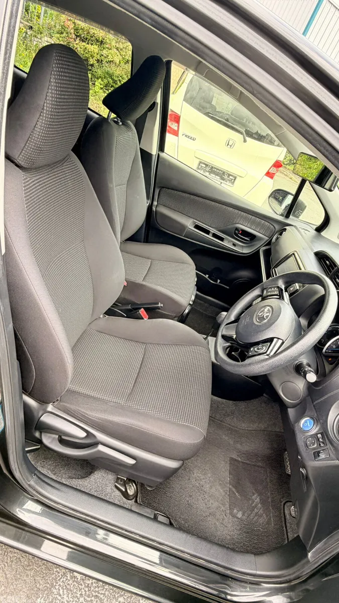 Toyota Vitz Hatchback, Petrol Hybrid, 2019, Black