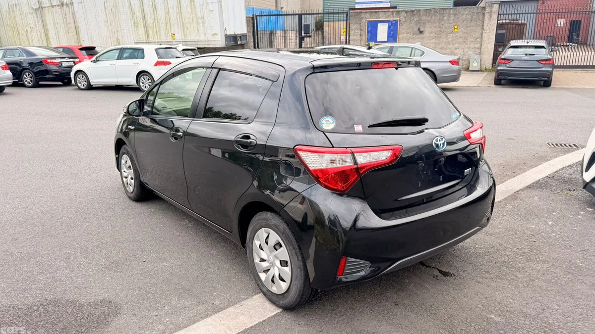 Toyota Vitz Hatchback, Petrol Hybrid, 2019, Black