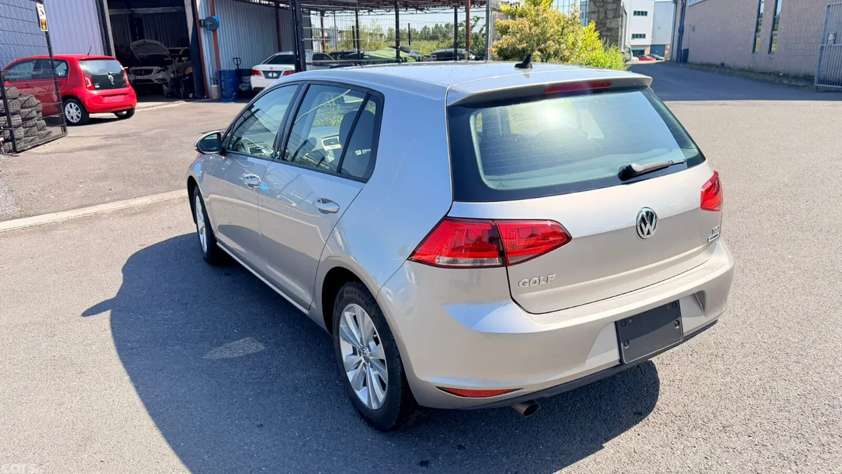 Volkswagen Golf Hatchback, Petrol, 2015, Silver