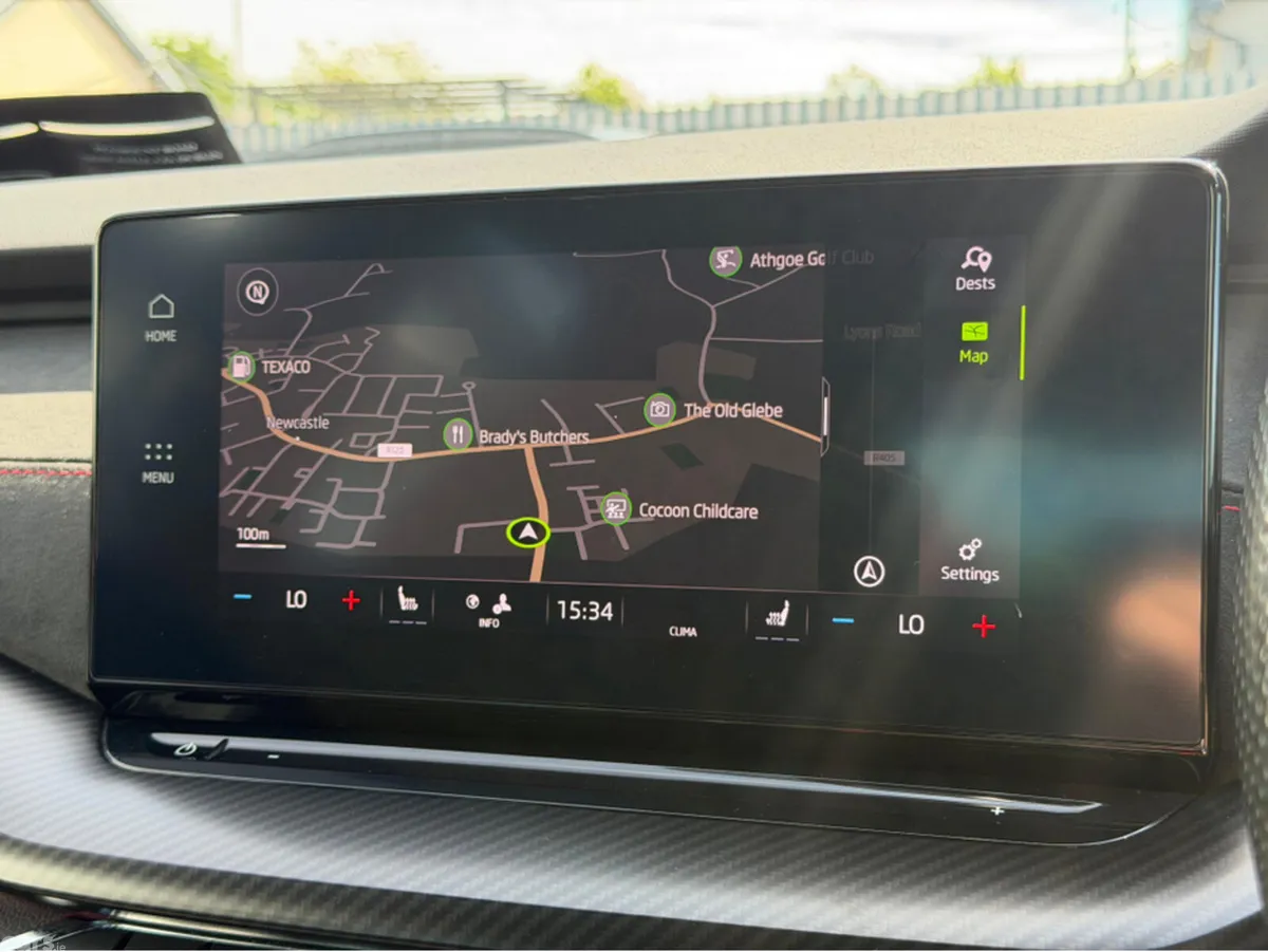 Skoda Octavia Hatchback, Diesel, 2023, Grey