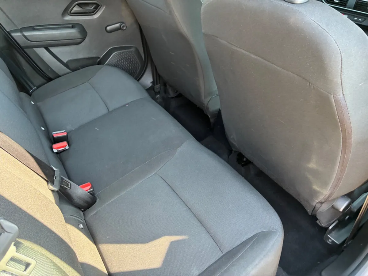 Dacia Sandero Hatchback, Petrol, 2024, Grey