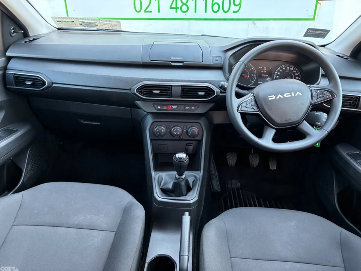Dacia Sandero Hatchback, Petrol, 2024, Grey