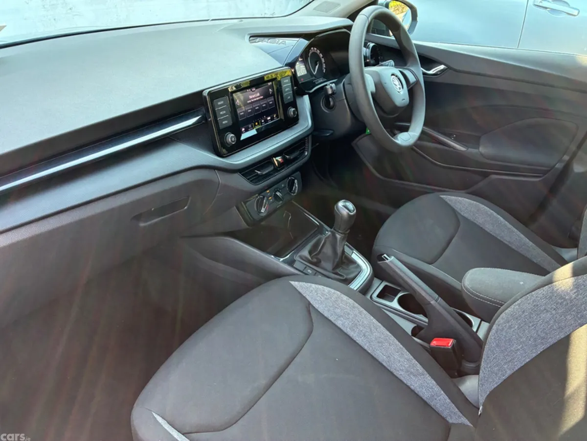 Skoda Fabia Hatchback, Petrol, 2023, Grey
