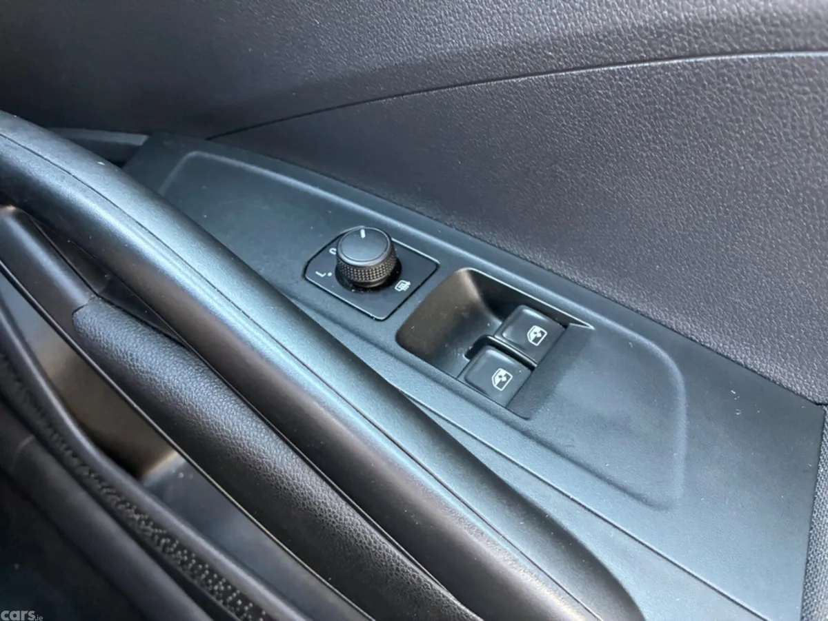 Skoda Fabia Hatchback, Petrol, 2023, Grey