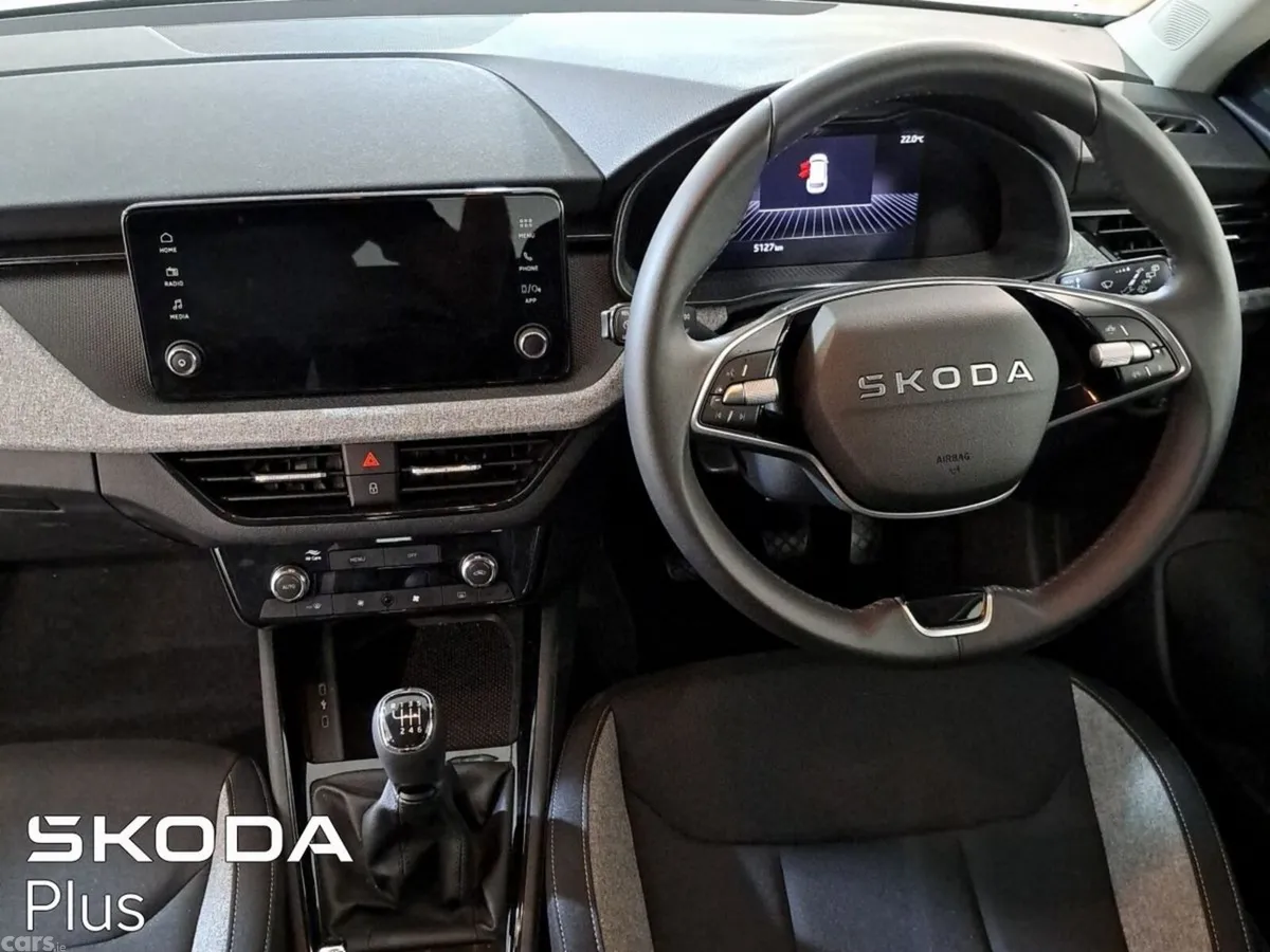 Skoda Kamiq Hatchback, Petrol, 2026, Silver
