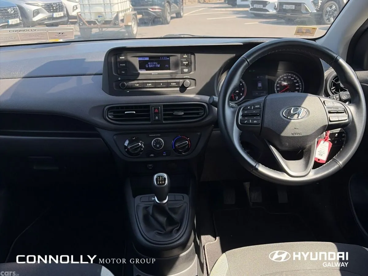 Hyundai i10 Hatchback, Petrol, 2022, Grey