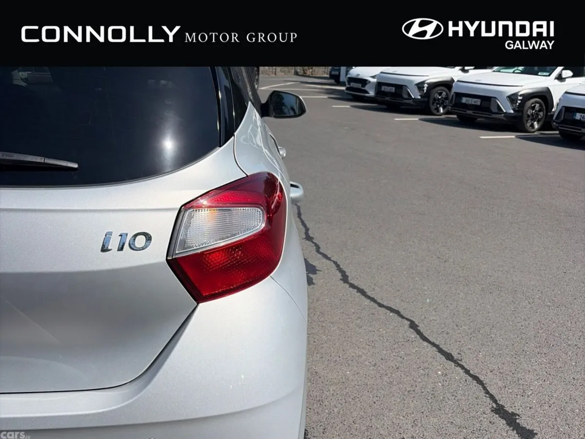 Hyundai i10 Hatchback, Petrol, 2022, Grey