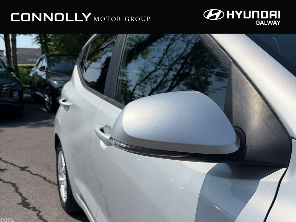 Hyundai i10 Hatchback, Petrol, 2022, Grey