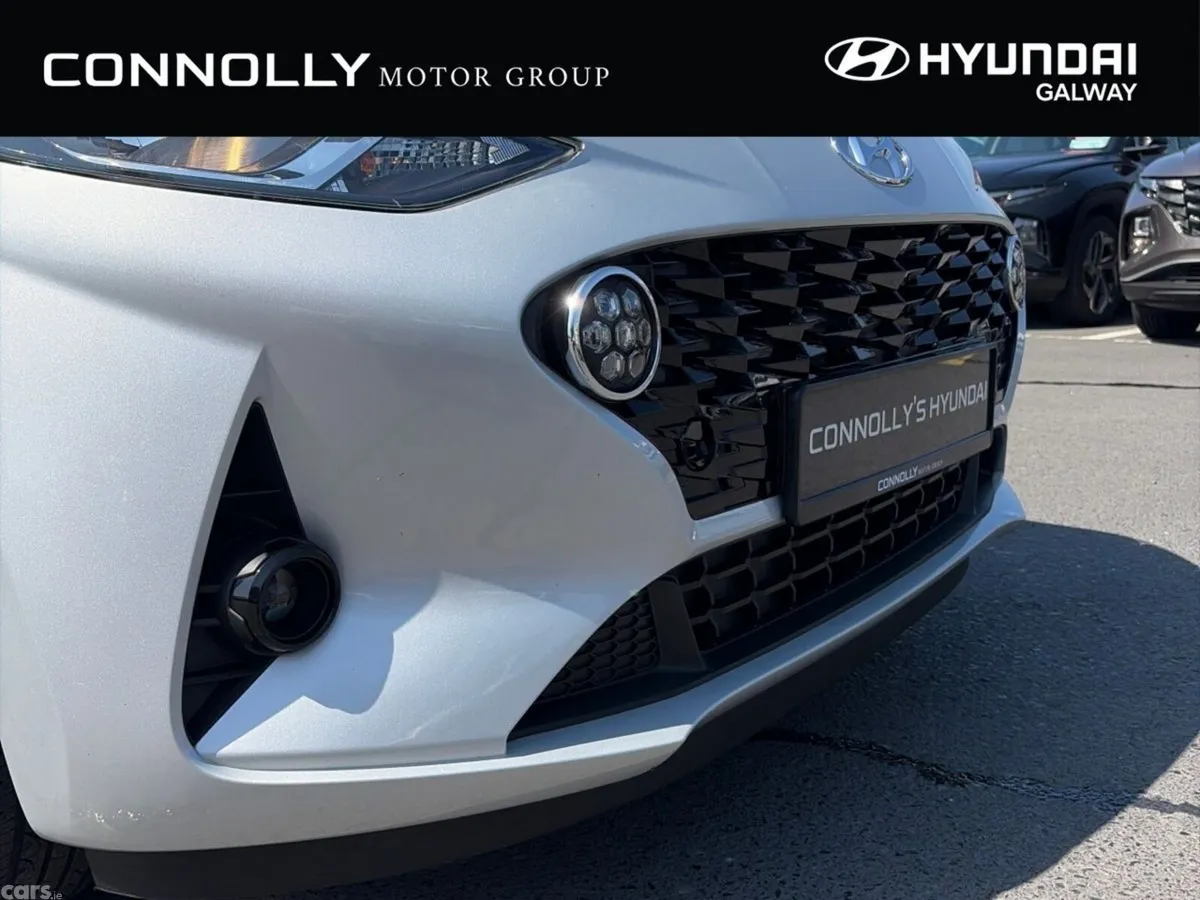 Hyundai i10 Hatchback, Petrol, 2022, Grey