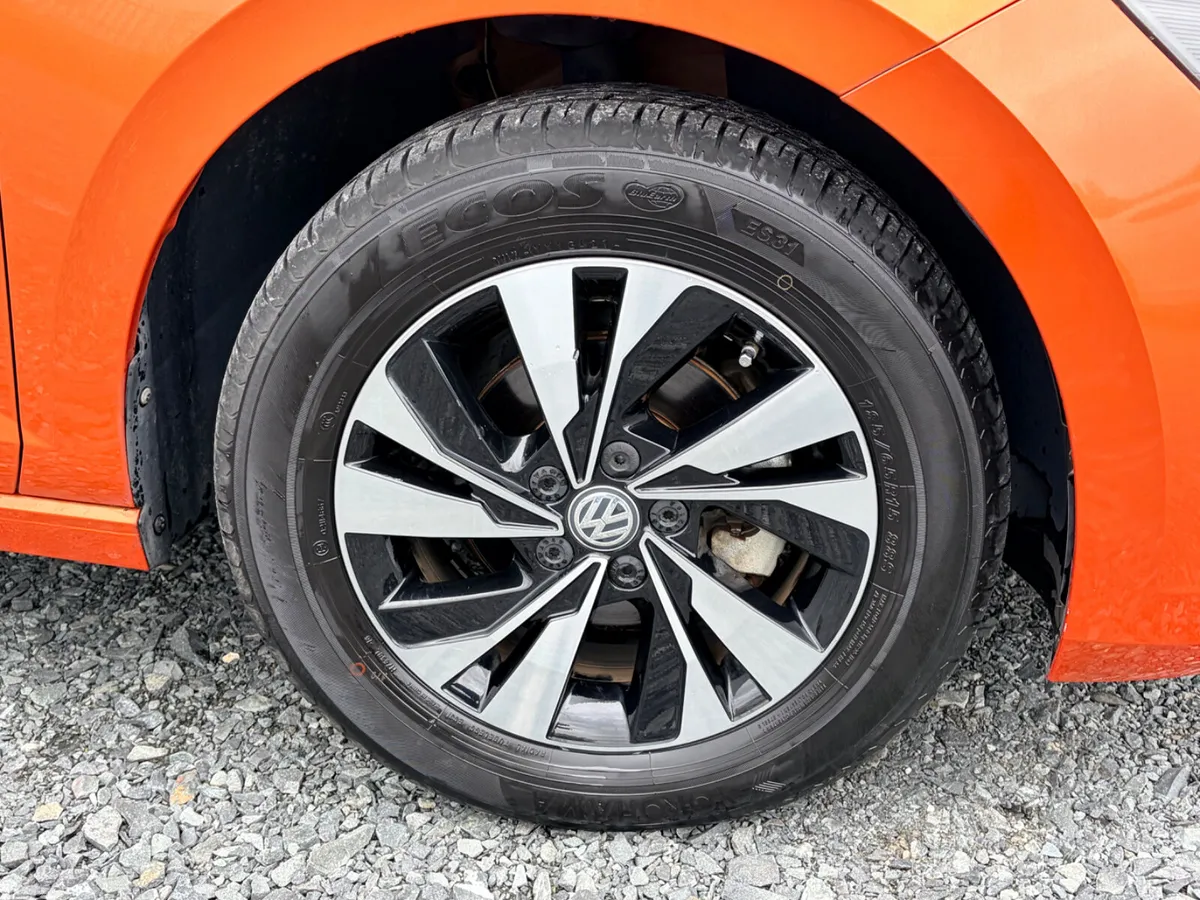 Volkswagen Polo Hatchback, Petrol, 2018, Orange