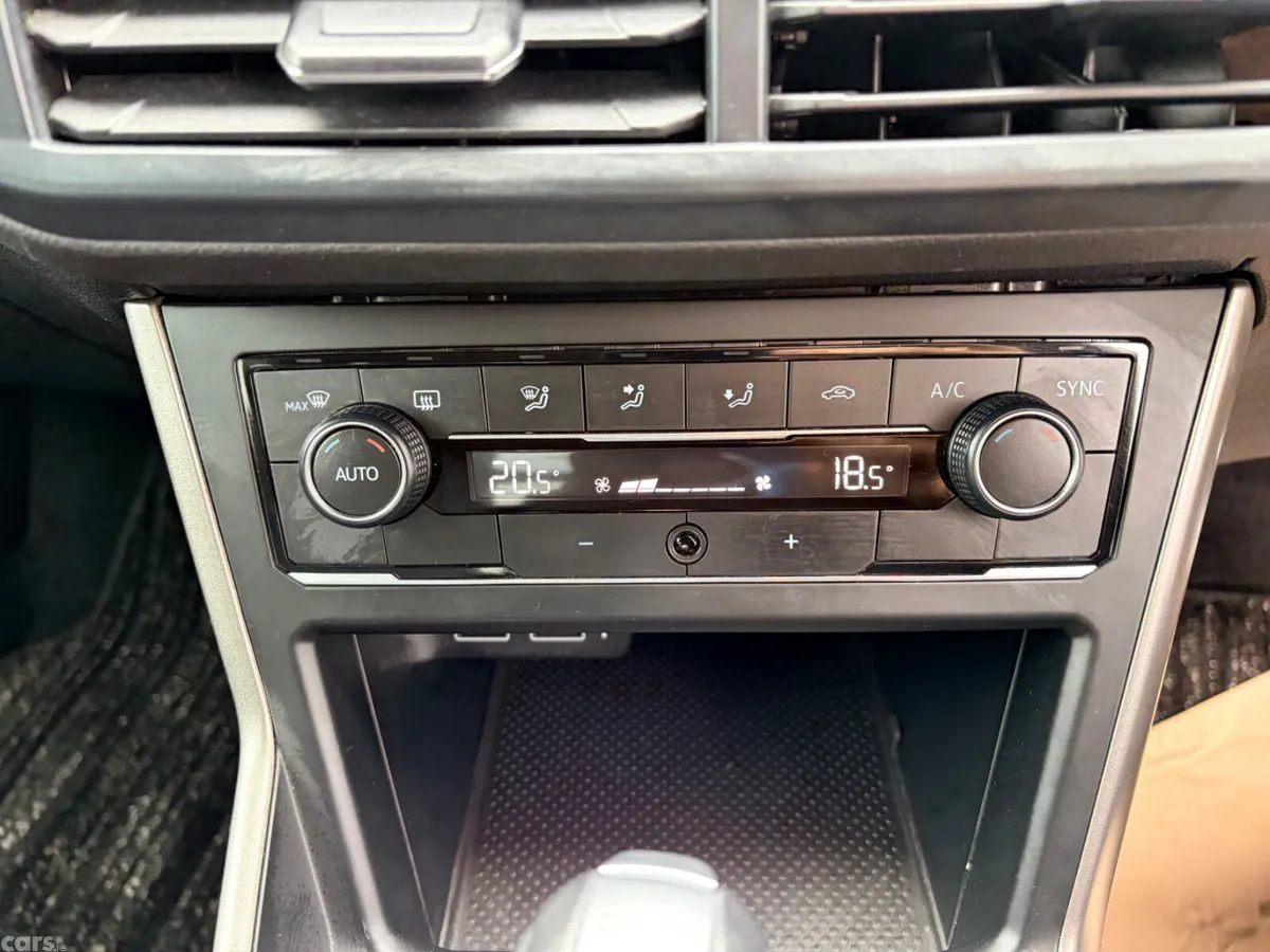 Volkswagen Polo Hatchback, Petrol, 2018, Orange