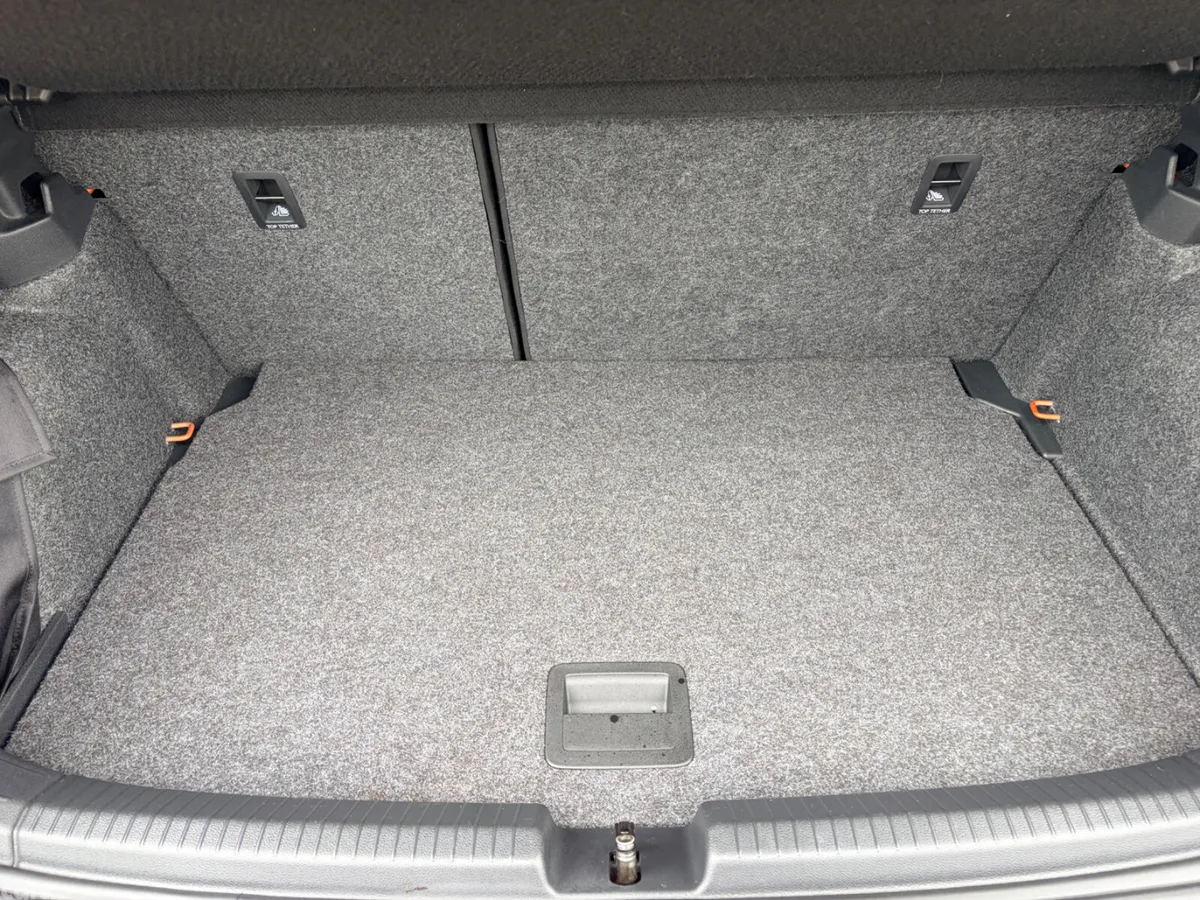 Volkswagen Polo Hatchback, Petrol, 2018, Orange
