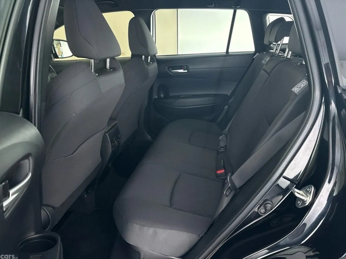 Toyota Corolla Cross Hatchback, Petrol Hybrid, 2024, Black