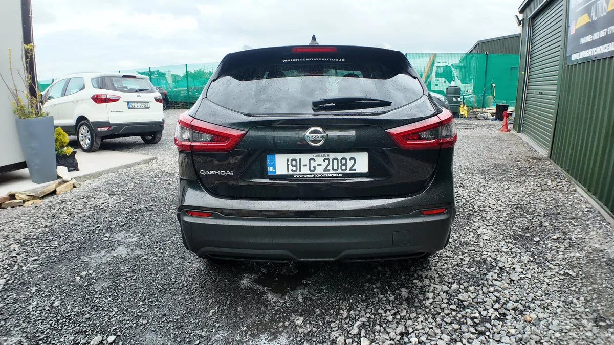 Nissan Qashqai MPV, Diesel, 2019, Black