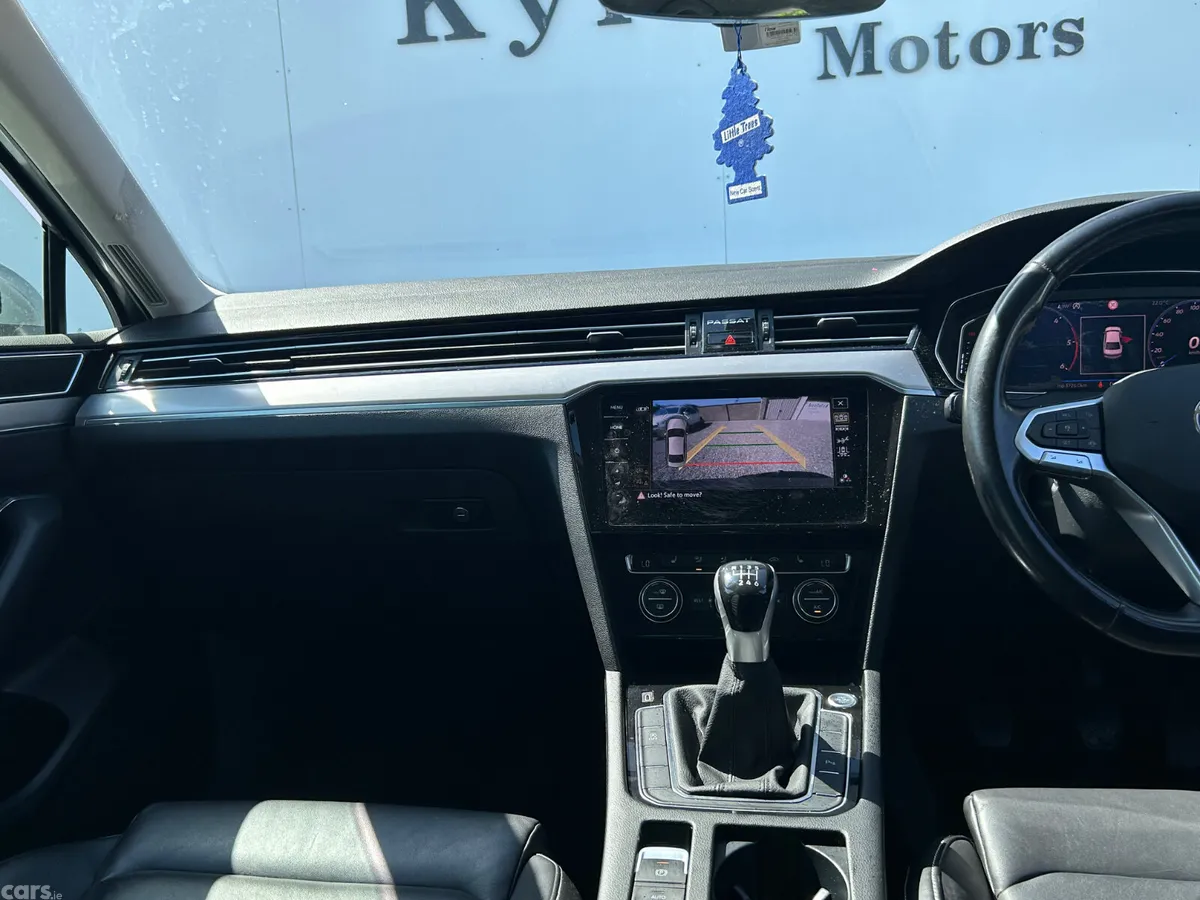 Volkswagen Passat Saloon, Diesel, 2020, Grey