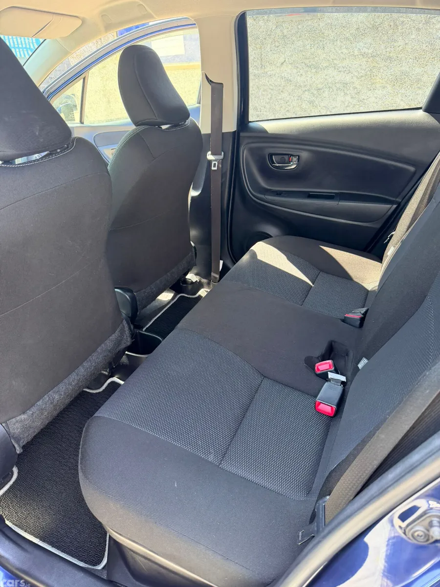 Toyota Vitz Hatchback, Petrol Hybrid, 2019, Blue
