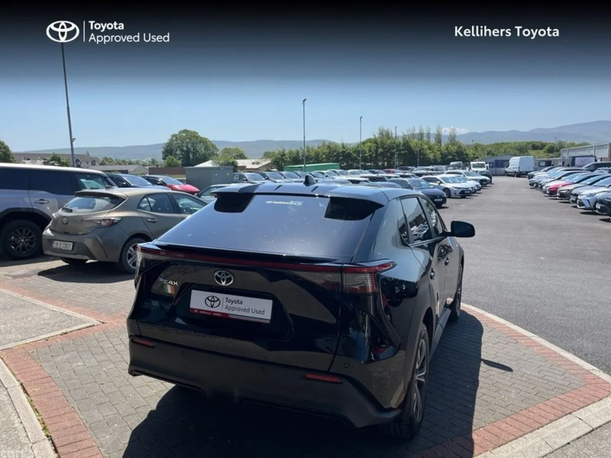 Toyota bZ4X Estate, Electric, 2024, Black