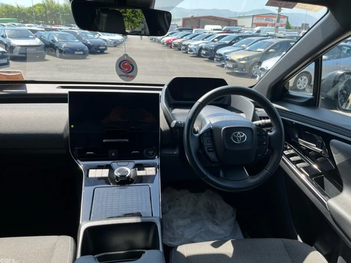 Toyota bZ4X Estate, Electric, 2024, Black
