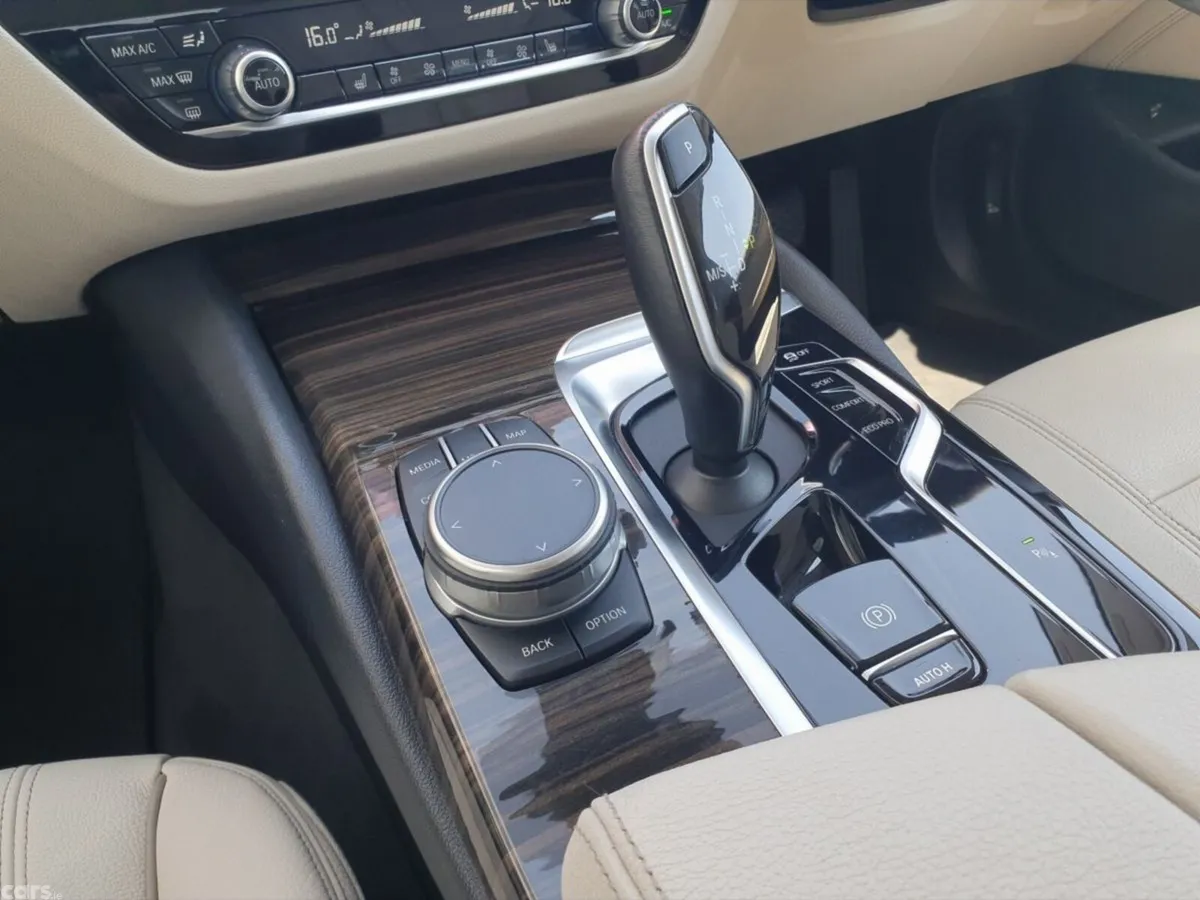 BMW 5-Series Saloon, Diesel, 2021, Blue