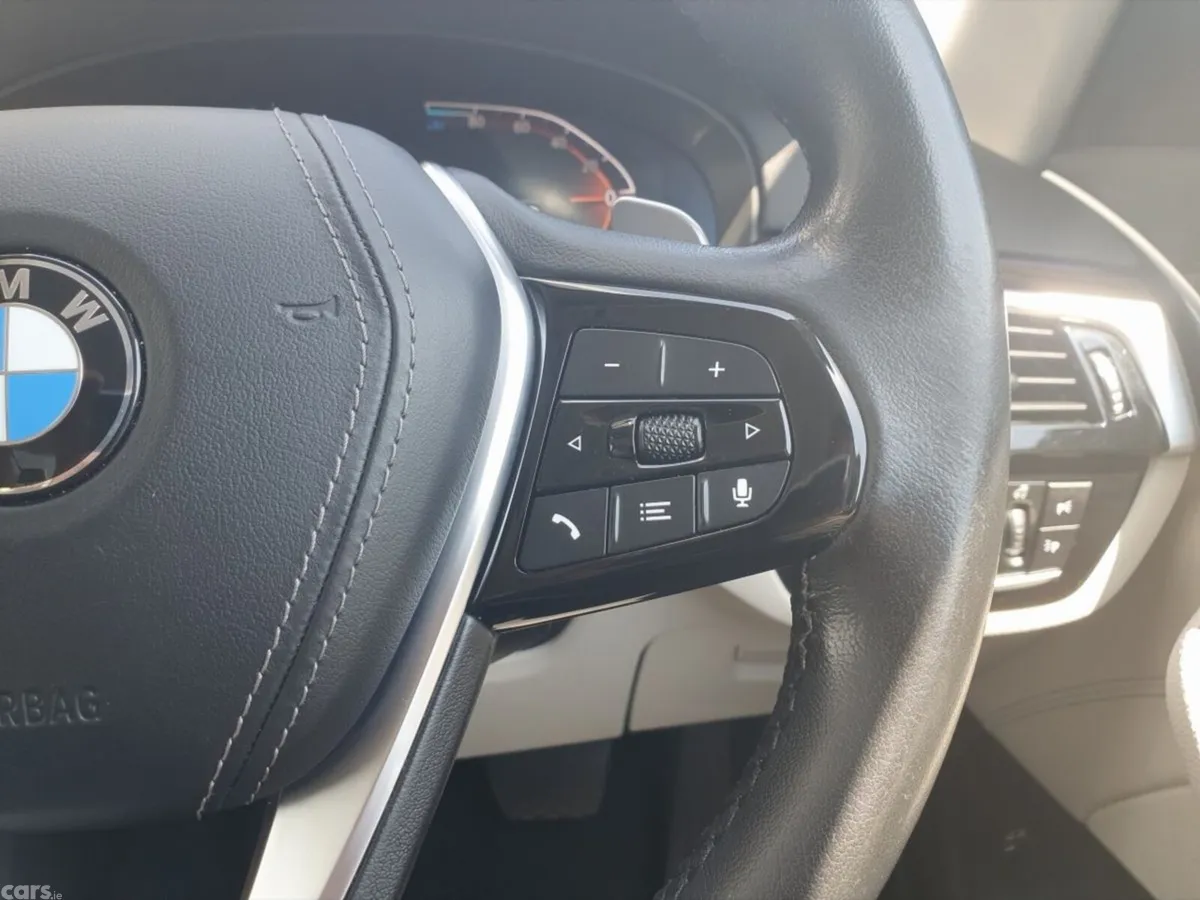 BMW 5-Series Saloon, Diesel, 2021, Blue