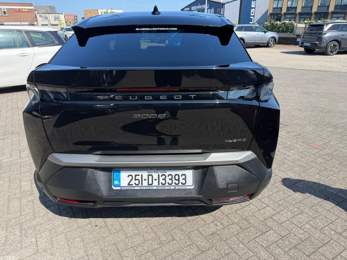 Peugeot 3008 MPV, Petrol Hybrid, 2025, Black