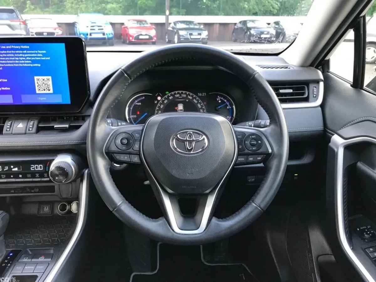 Toyota RAV4 SUV, Petrol Hybrid, 2023, Blue