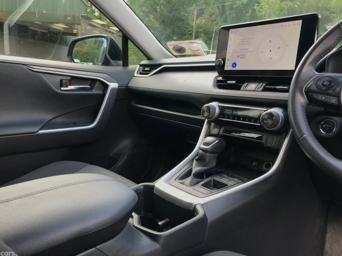 Toyota RAV4 SUV, Petrol Hybrid, 2023, Blue