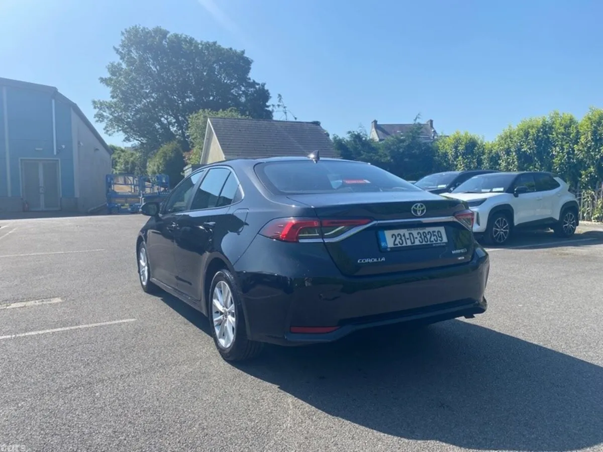 Toyota Corolla Saloon, Petrol Hybrid, 2023, Black