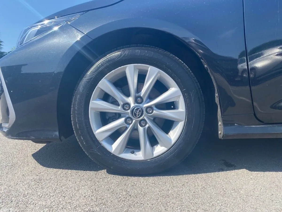 Toyota Corolla Saloon, Petrol Hybrid, 2023, Black