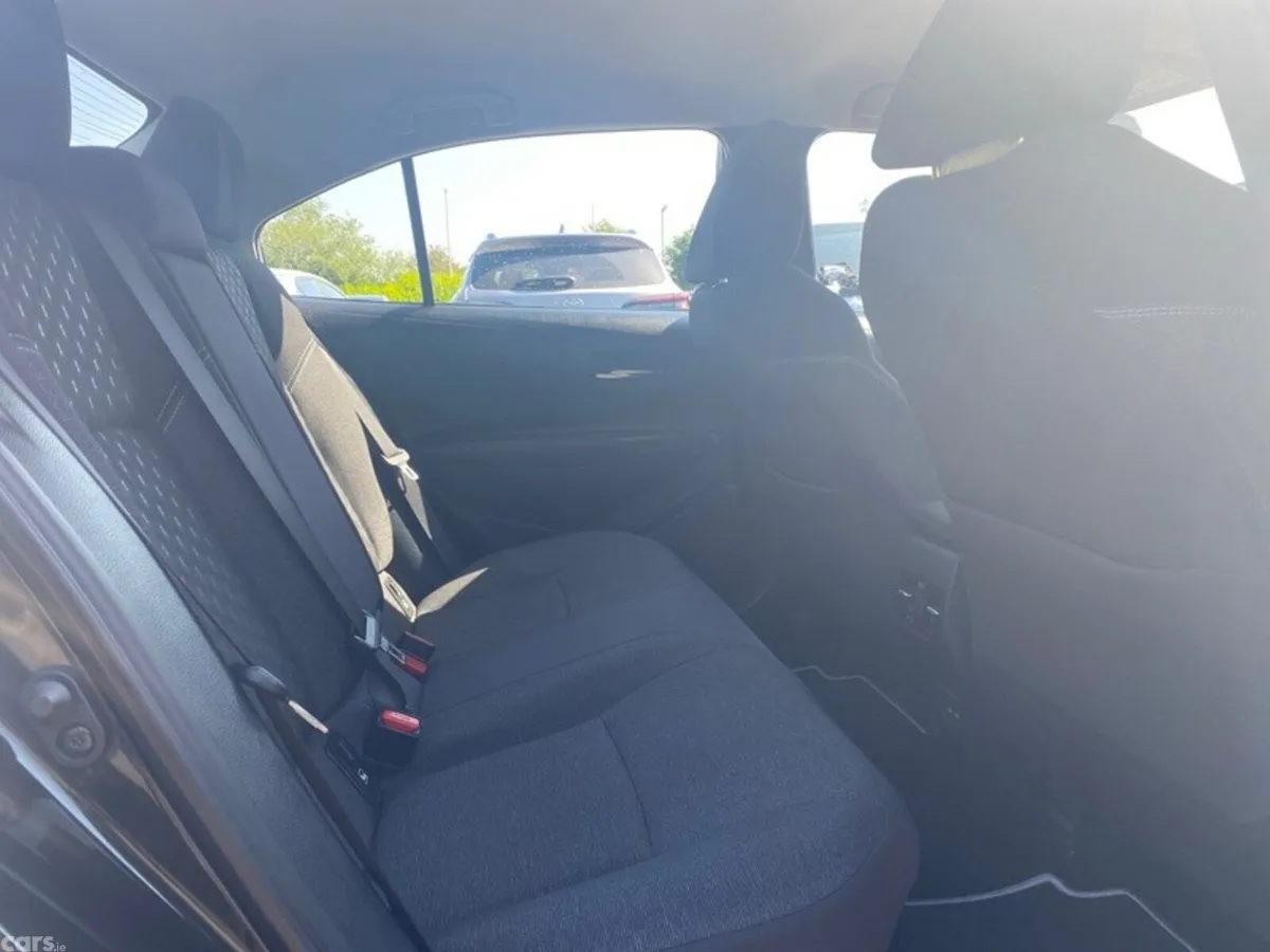 Toyota Corolla Saloon, Petrol Hybrid, 2023, Black