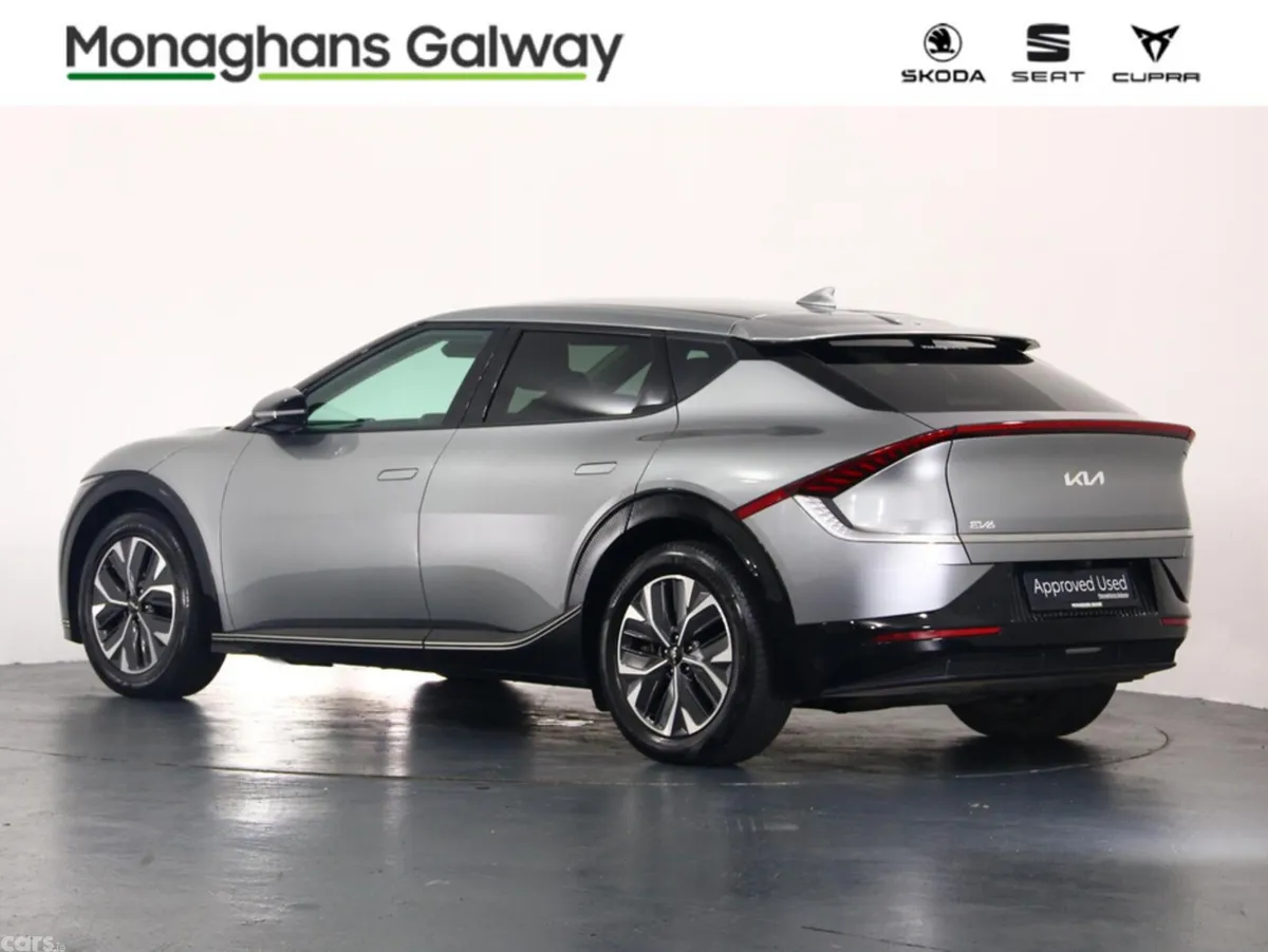 Kia EV6 MPV, Electric, 2022, Grey