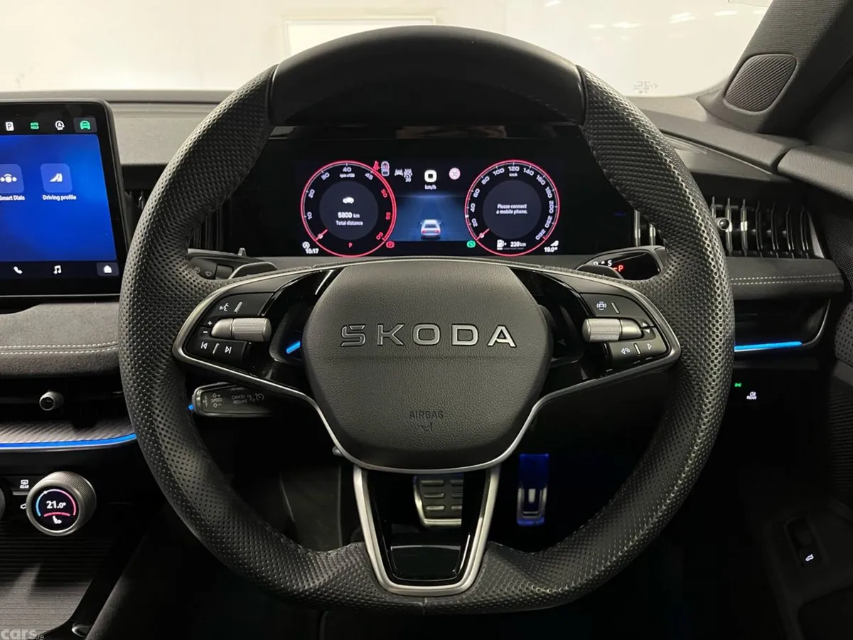 Skoda Superb Saloon, Diesel, 2026, Grey