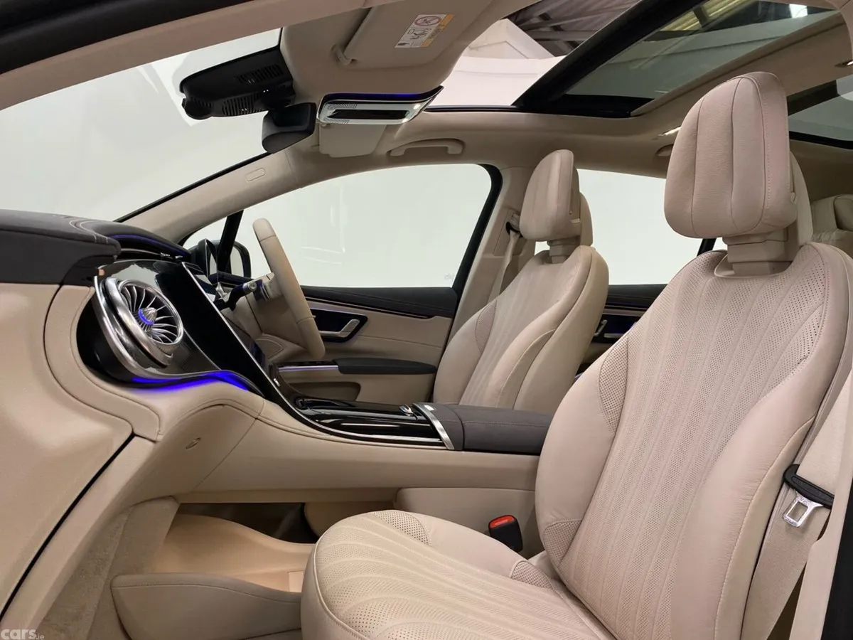 Mercedes-Benz EQS SUV, Electric, 2025, Grey