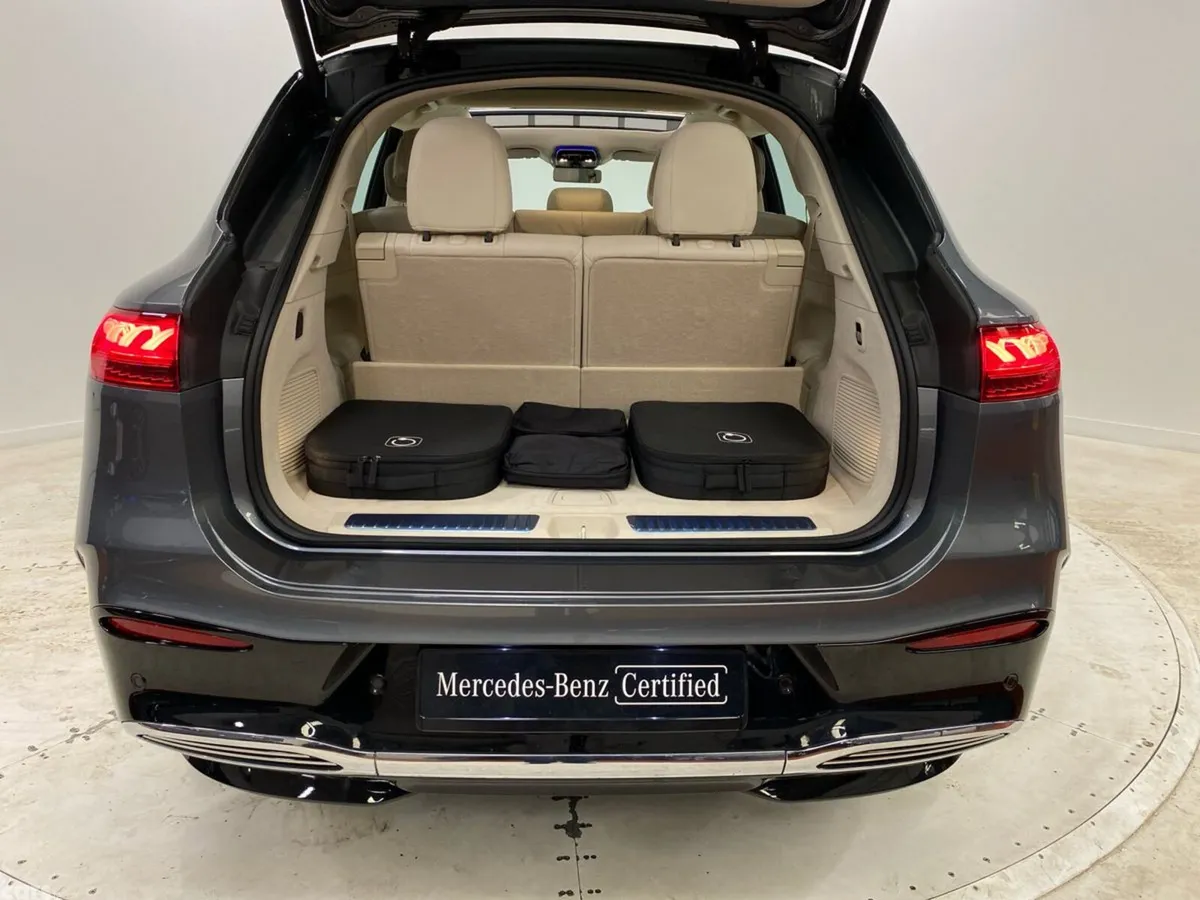 Mercedes-Benz EQS SUV, Electric, 2025, Grey