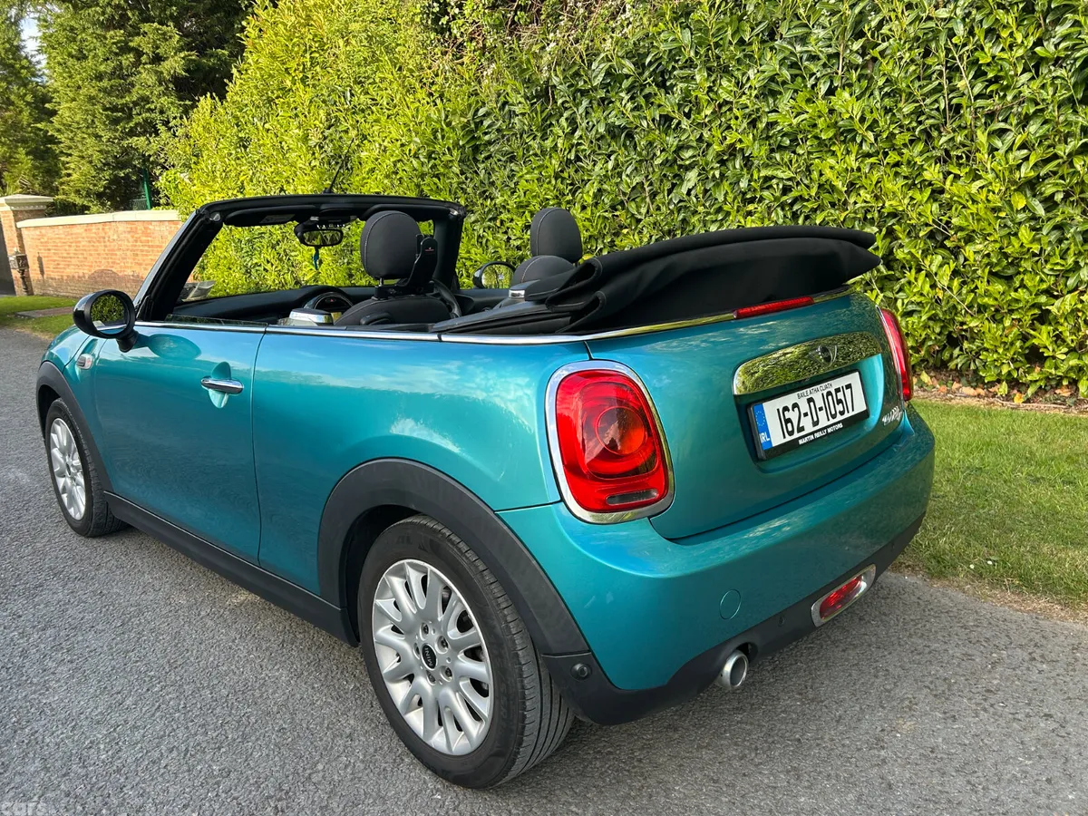 Mini Cooper Convertible, Diesel, 2016, Blue