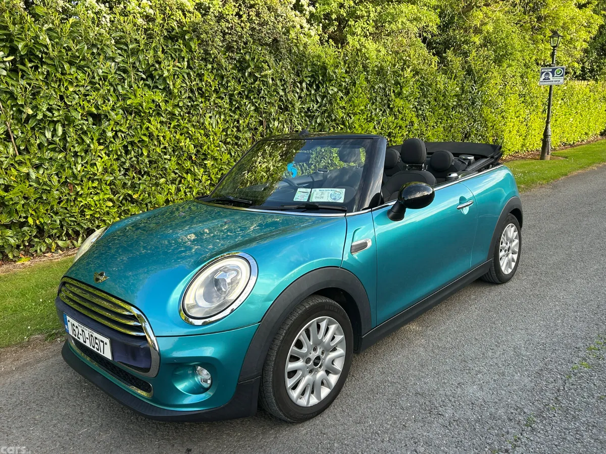 Mini Cooper Convertible, Diesel, 2016, Blue