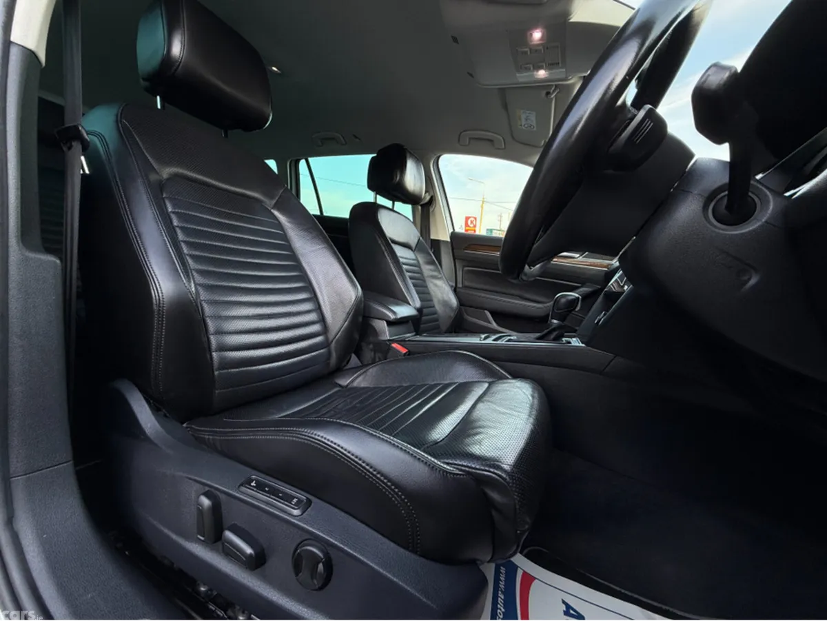 Volkswagen Passat Estate, Diesel, 2018, White