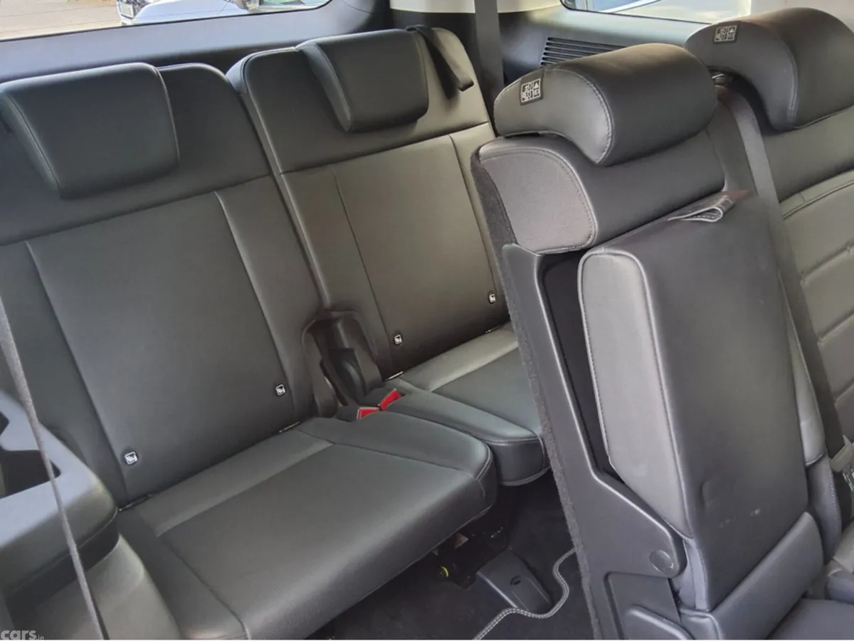 Hyundai Santa Fe SUV, Petrol Plug-in Hybrid, 2025, Grey
