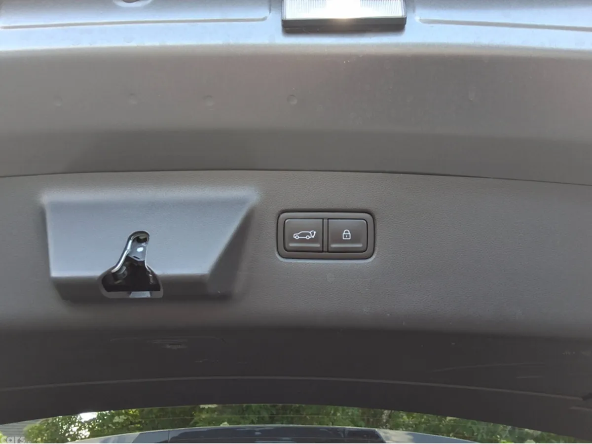 Hyundai Santa Fe SUV, Petrol Plug-in Hybrid, 2025, Grey